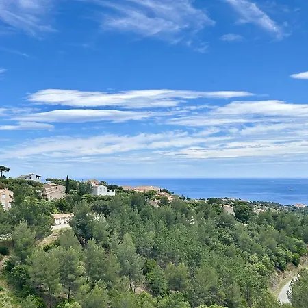 Is888 3 Pieces, 4 Prs Piscine Et Parking Vue Apartmán Les Issambres