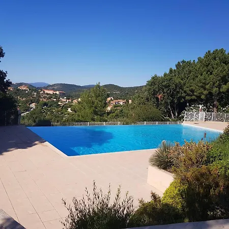 Is888 3 Pieces, 4 Prs Piscine Et Parking Vue *